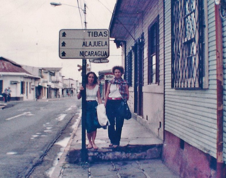 1982 - Ncaragua - Odette et Michèle